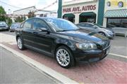 $4495 : 2005 S40 2.4i thumbnail