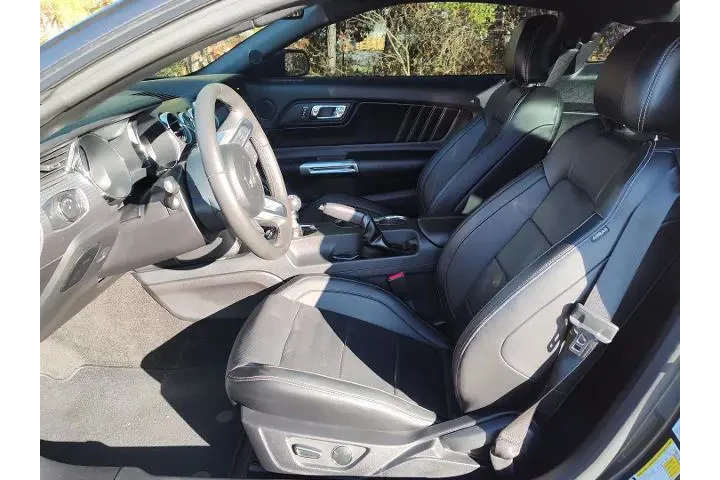 $31898 : Ford Mustang 2015 GT Premium image 9