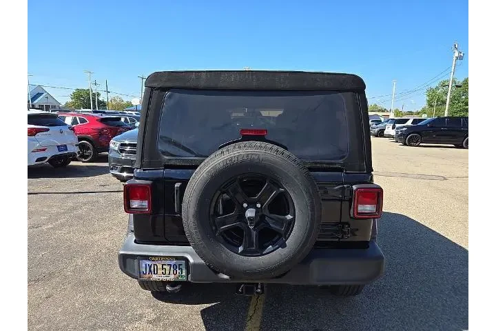 $29450 : Jeep Wrangler Unlimited 2021 image 3