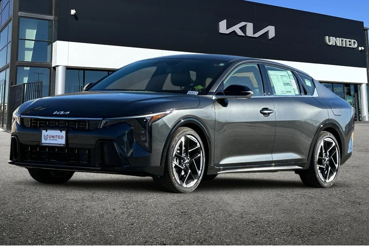 $26385 : New 2025 K4 GT-Line image 7