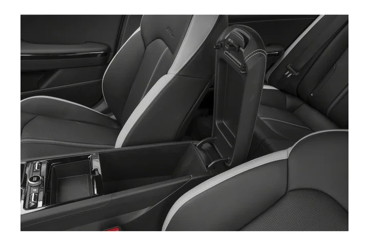 $32999 : 2026 K5 GT-Line image 9