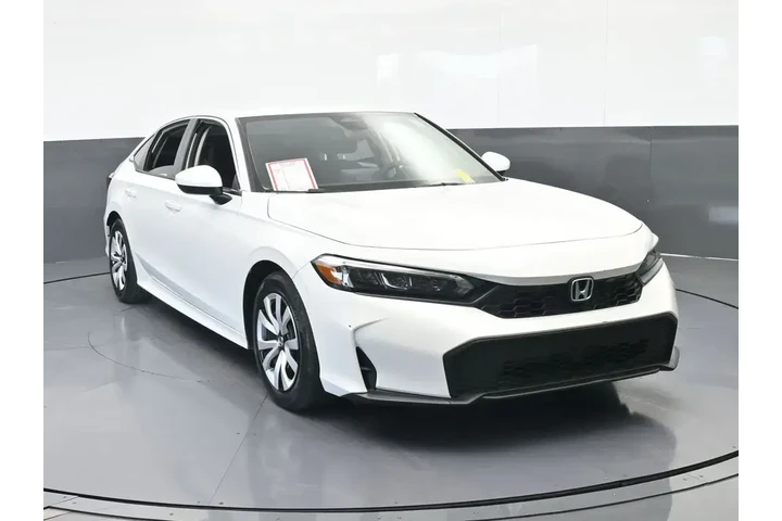 $21995 : Honda Civic 2025 LX 4dr Seda image 9