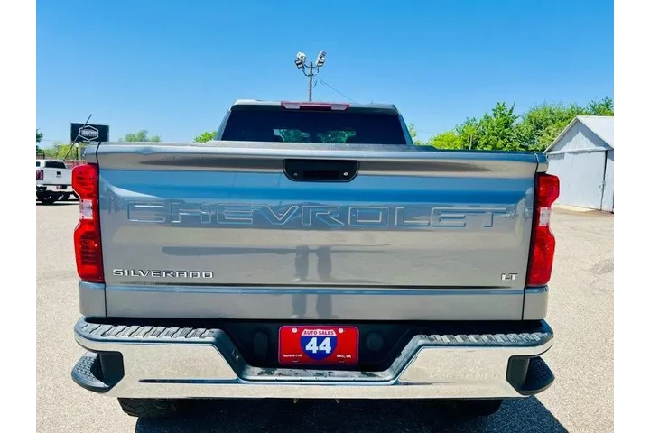 $25995 : 2020 Silverado 1500 LT Double image 6