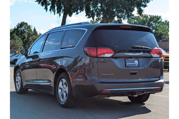 $14592 : 2017 Pacifica Touring-L Plus image 10