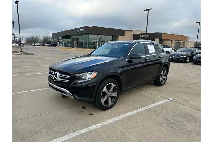 $14495 : Mercedes-Benz GLC 2017 AWD G image 1
