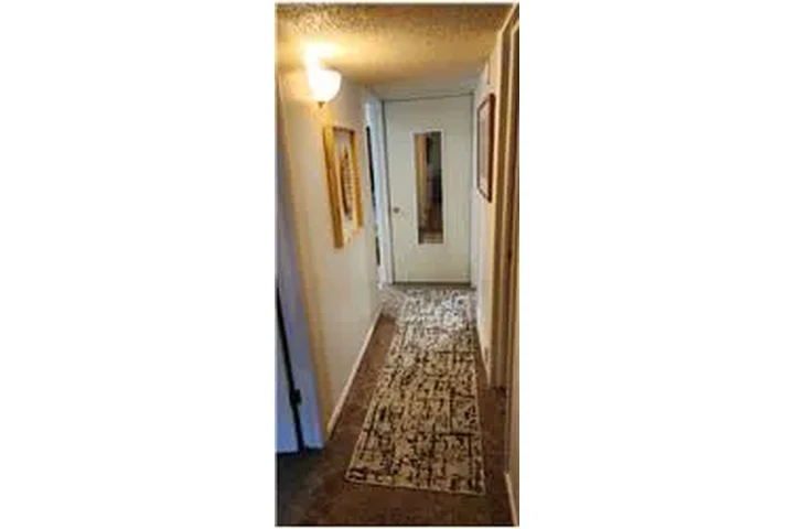 $1595 : Rental property with 2 bedro image 5