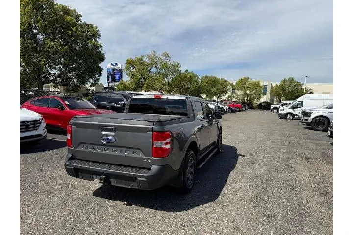 $27800 : Ford Maverick 2023 AWD XL 4d image 3