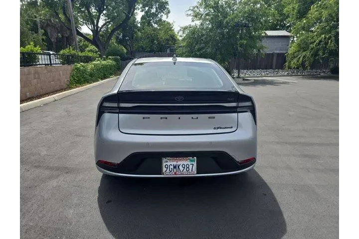 $26995 : Toyota Prius Prime 2023 SE 4 image 4