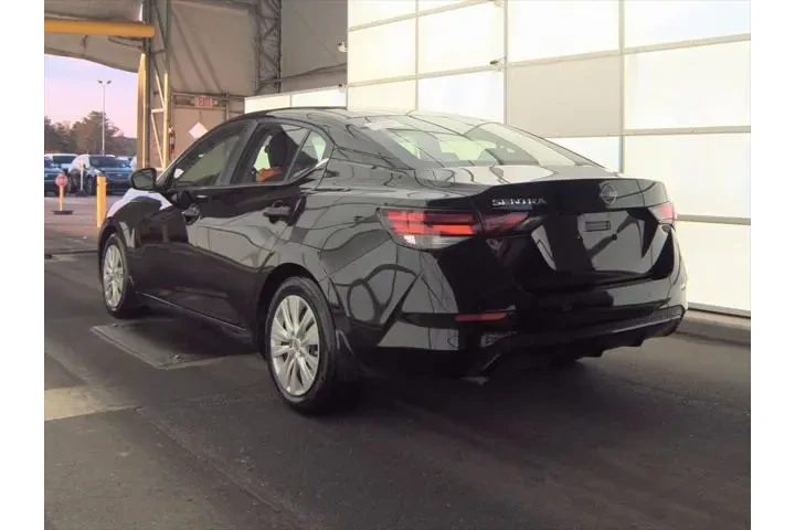 $17907 : Nissan Sentra 2024 S 4dr Sed image 6