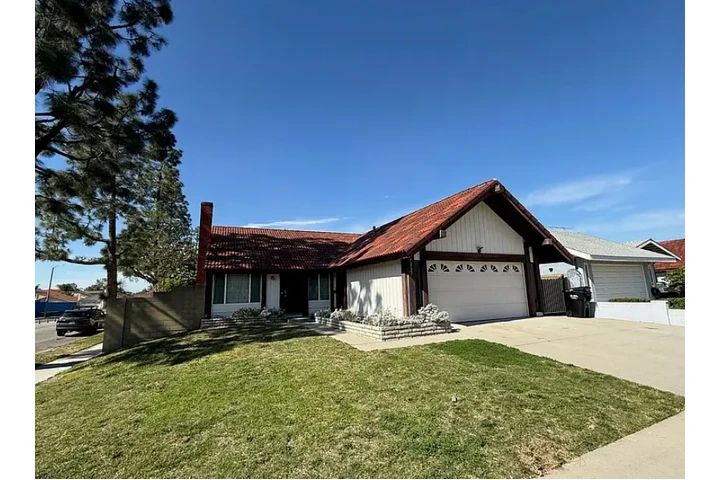 $2200 : ¡Su nueva casa le espera! image 1