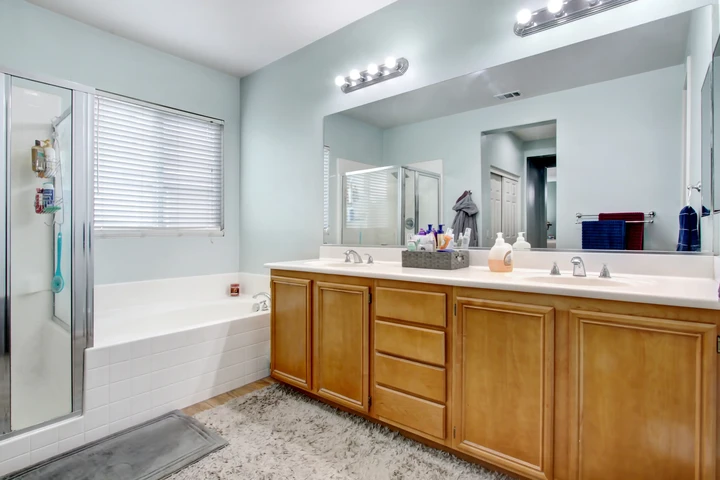 $650000 : CASA DE VENTA EN MOVAL image 8