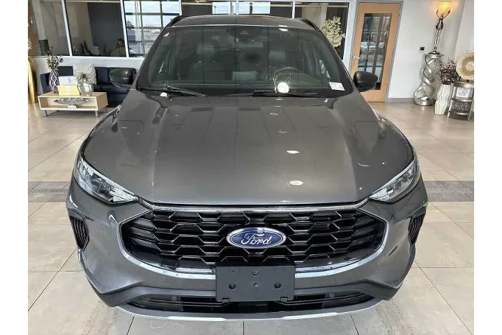 $23400 : Ford Escape 2025 ST-Line 4dr image 8