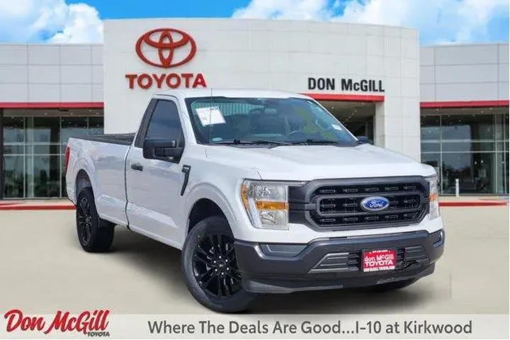 $28533 : Ford F-150 2021 4x2 XL 2dr R image 1