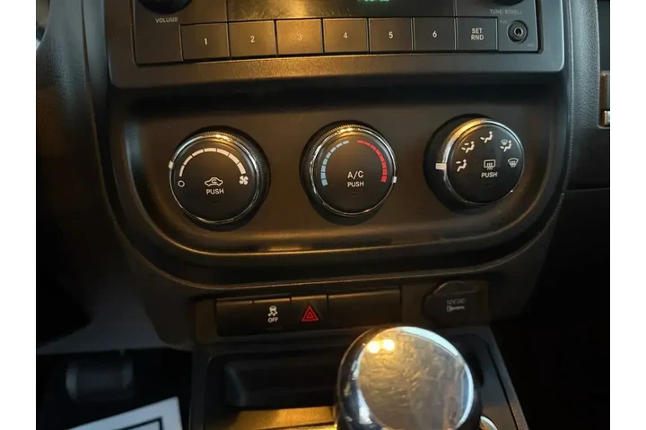 $11500 : Jeep Patriot 2011 Sport 4dr image 7