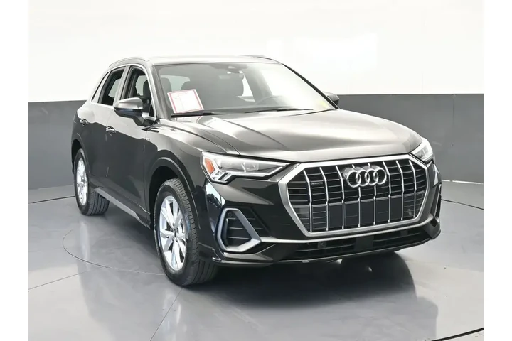 $26869 : Audi Q3 2025 AWD quattro S l image 9