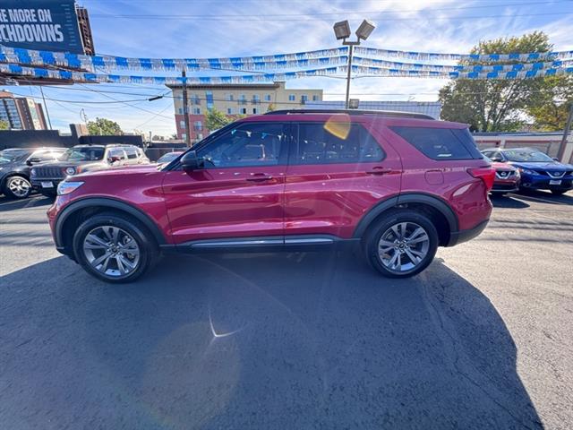 $34299 : 2021 Explorer XLT 4WD image 8