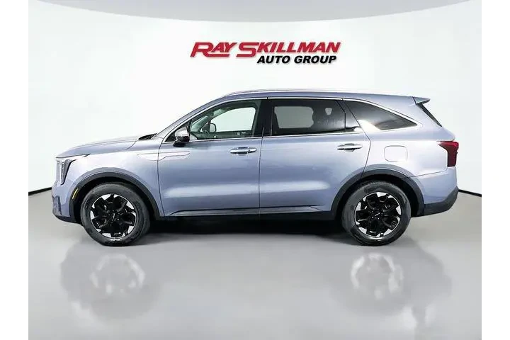 $28975 : Kia Sorento 2024 S 4dr SUV image 4