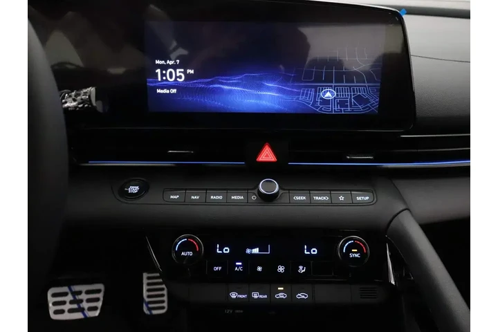 $22299 : Hyundai ELANTRA Hybrid 2025 image 9