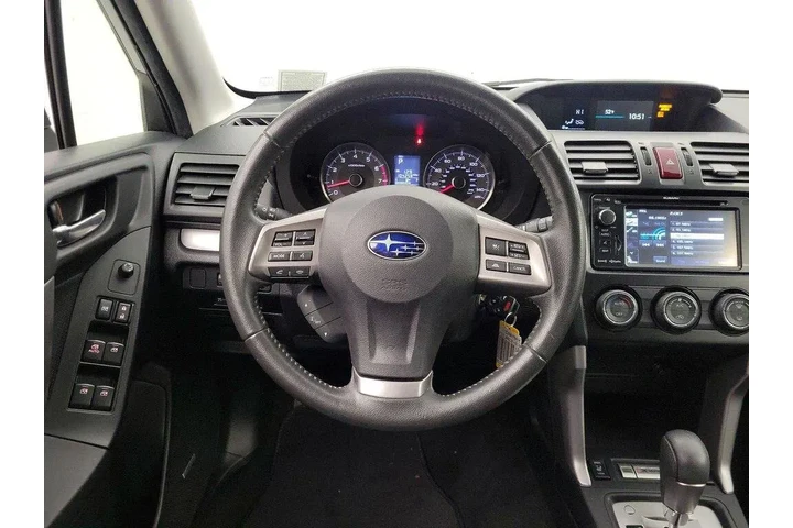 $13998 : Subaru Forester 2015 AWD 2.5 image 10