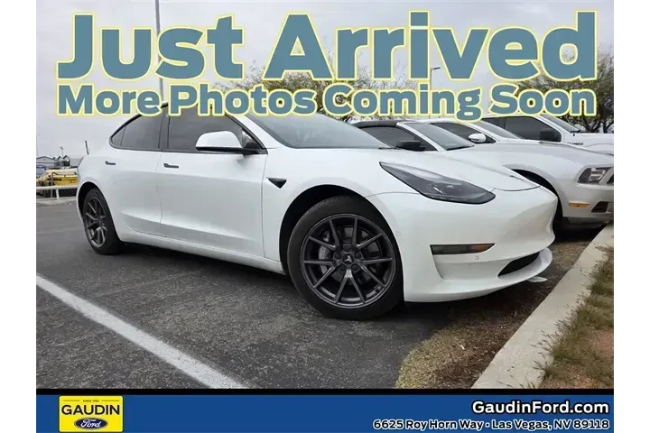 $21888 : Tesla Model 3 2022 AWD Long image 1