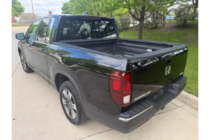$16997 : 2017 Ridgeline RTL-T image 5