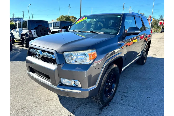 $16980 : 2013 4Runner SR5 4WD image 6