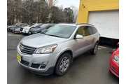 $10999 : 2017 Traverse LT thumbnail