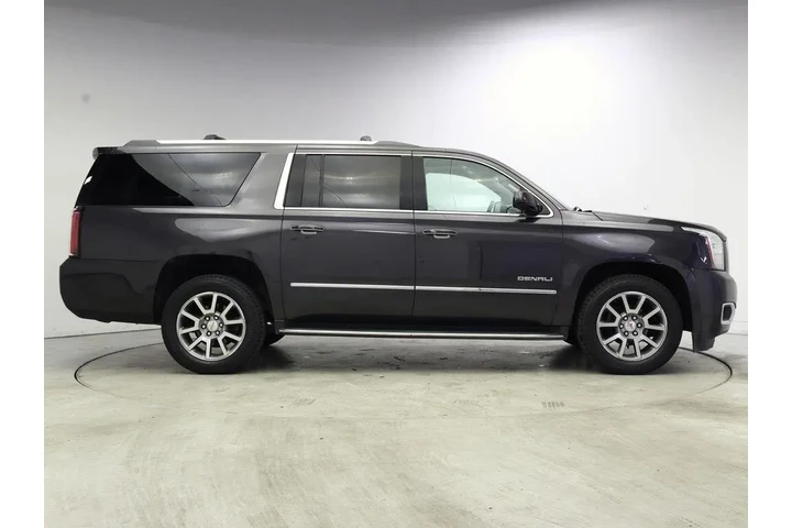 $36998 : GMC Yukon XL 2018 4x4 Denali image 7
