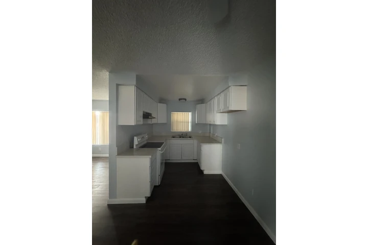 $1800 : Apartamento en Renta image 2