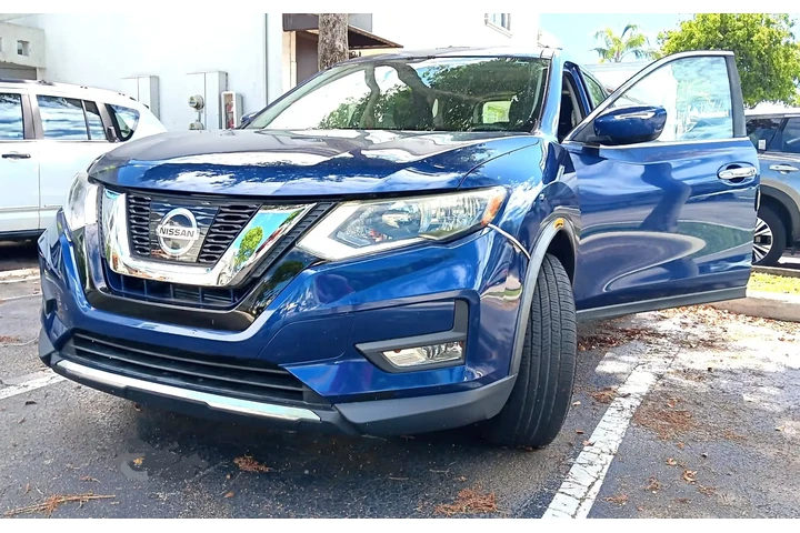 $7990 : NissanROGUE 2018 AWD low miles image 10