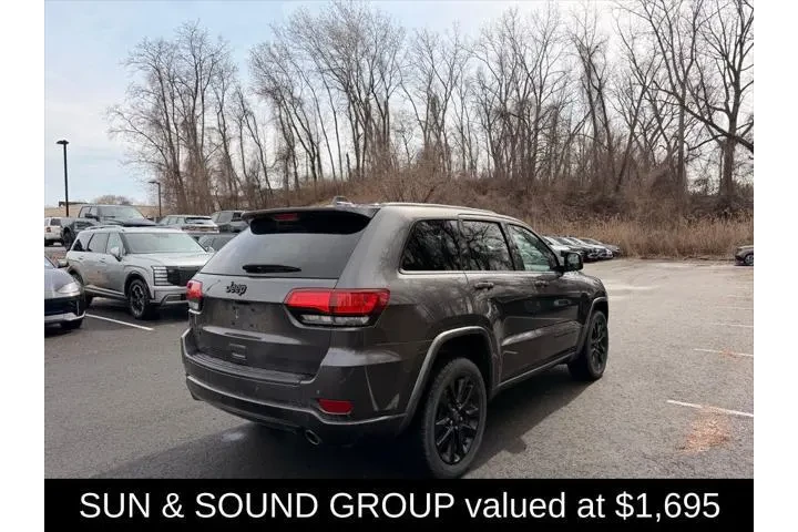 $23900 : Jeep Grand Cherokee 2021 4x4 image 4