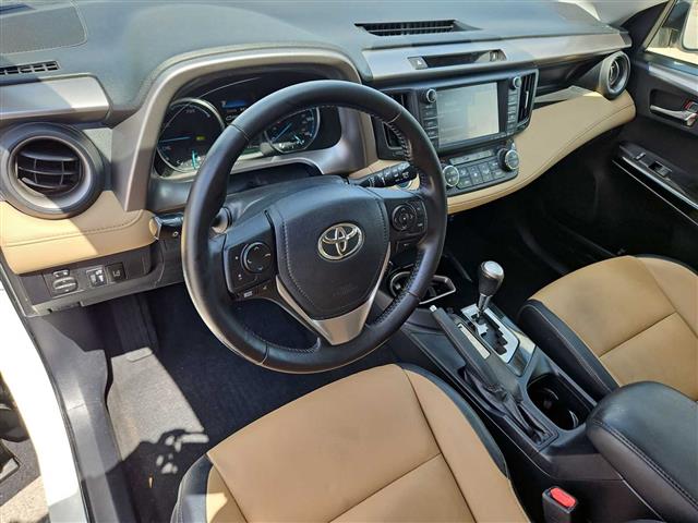 $19990 : Pre-Owned 2016 Toyota RAV4 Hy image 10