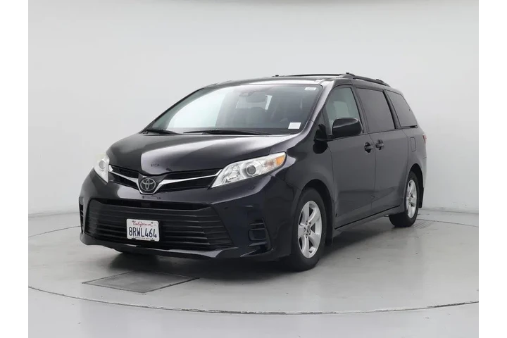 $31998 : Toyota Sienna 2020 LE 7-Pass image 4