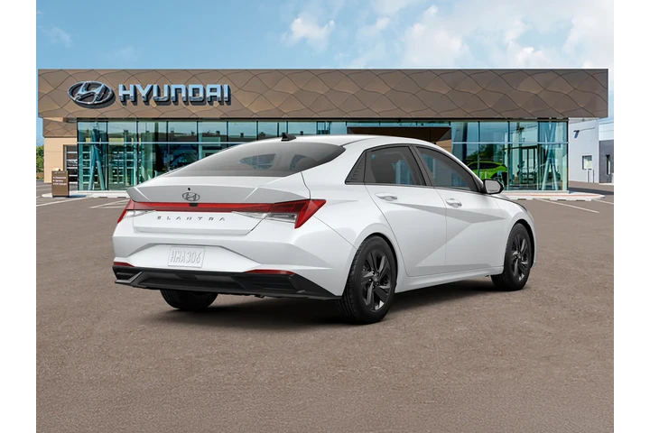 $18995 : Hyundai ELANTRA 2023 SEL 4dr image 7
