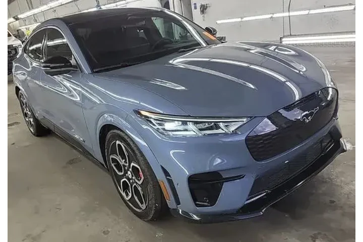 $39950 : Ford Mustang Mach-E 2023 AWD image 1