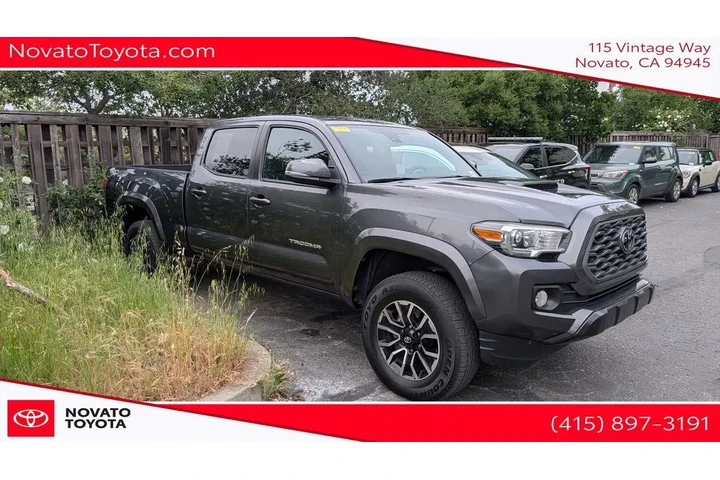 $43990 : Gold Certified 2023 Tacoma TR image 1