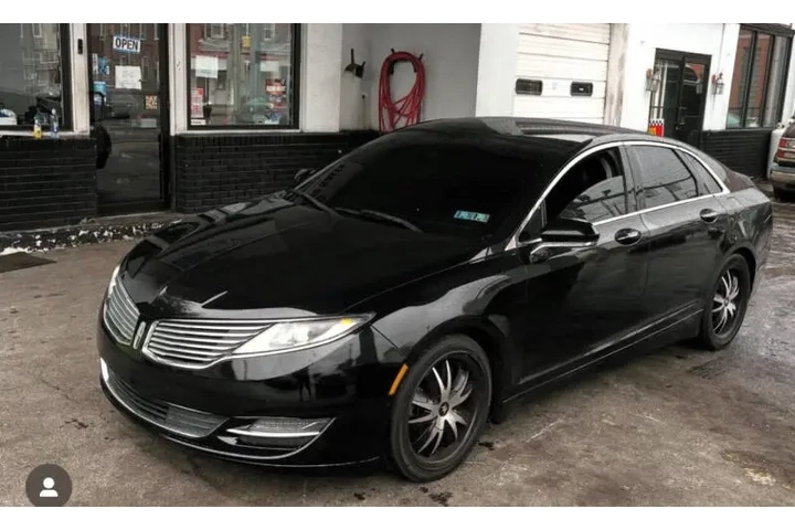 $9299 : 2016 MKZ image 1