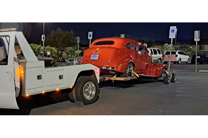 Chavez Towing image 4