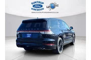 $39897 : Lincoln Aviator 2023 AWD Res thumbnail