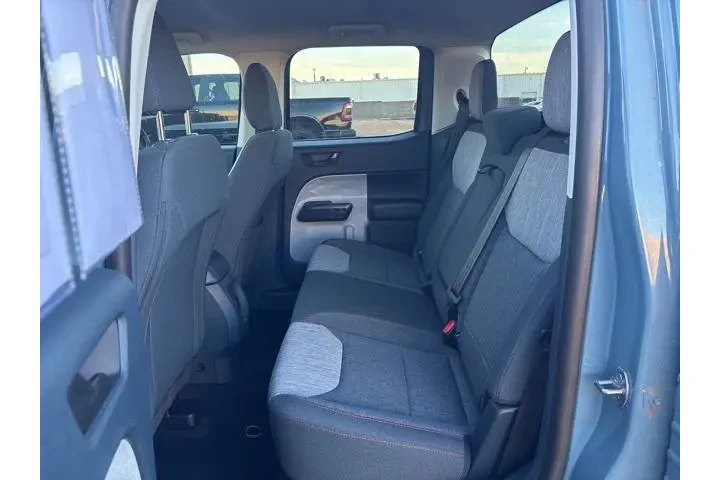 $29999 : Ford Maverick 2023 AWD XLT 4 image 5