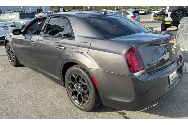 $26800 : Chrysler 300 2022 AWD Tourin image 5