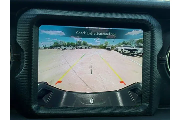 $33446 : Jeep Gladiator 2023 4x4 Over image 9