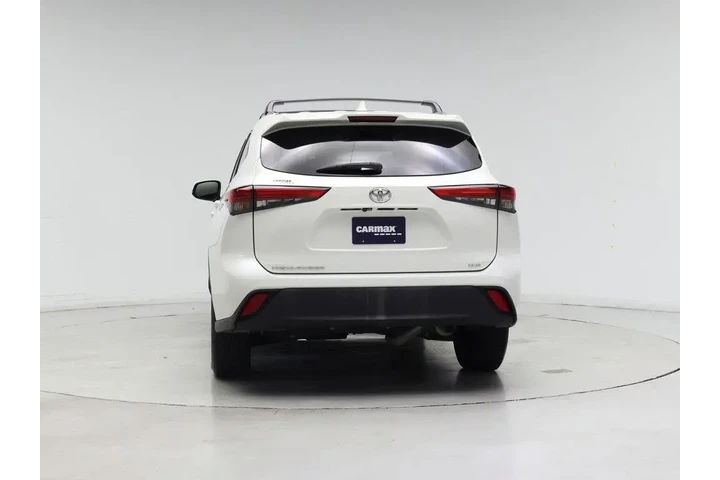 $24998 : Toyota Highlander 2021 XLE 4 image 6