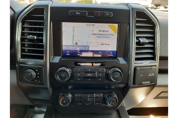 $32990 : Ford F-150 2020 4x4 Lariat 4 image 10