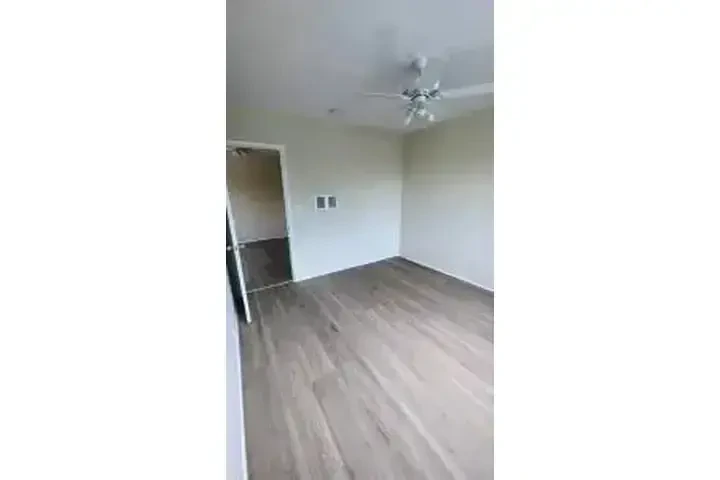 RENTO APT 📍Manchester/Vermont image 2