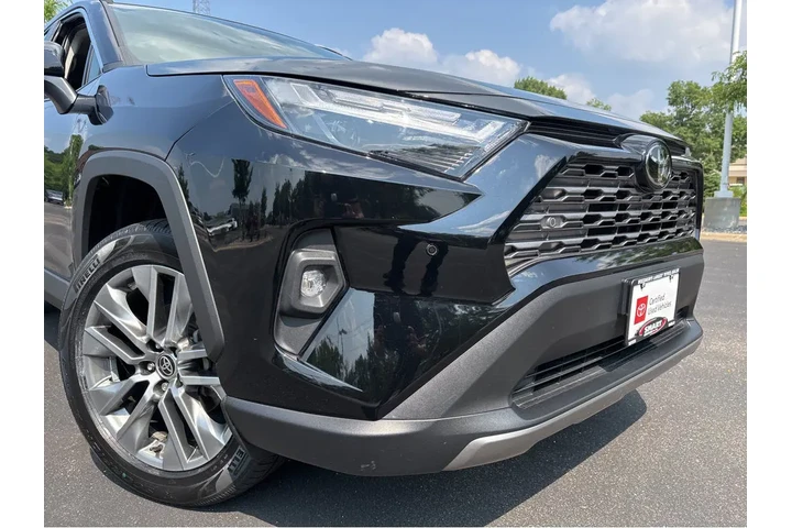 $35000 : Gold Certified2022 RAV4 Limit image 7