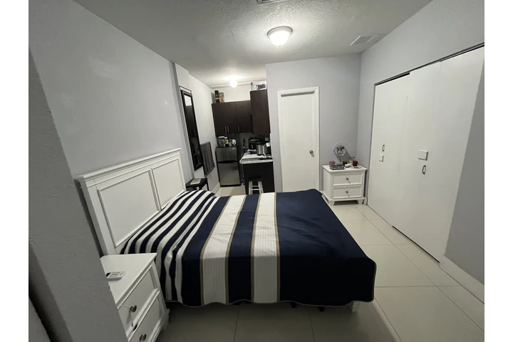 $1300 : Apartamento en excelente zona image 10