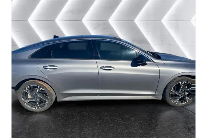 $26900 : Kia K5 2025 AWD GT-Line 4dr image 3