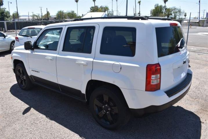 $7995 : 2014 Patriot Sport 2WD image 4