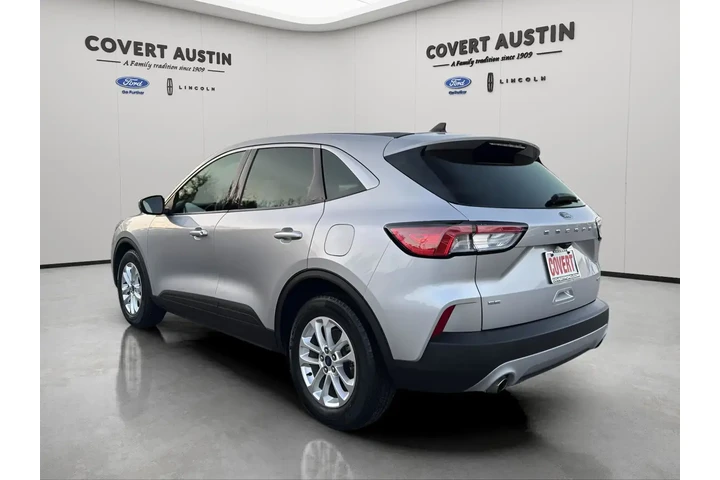 $17995 : Ford Escape 2020 SE 4dr SUV image 3